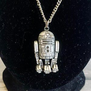 Vintage 1977 R2D2 Star Wars Necklace